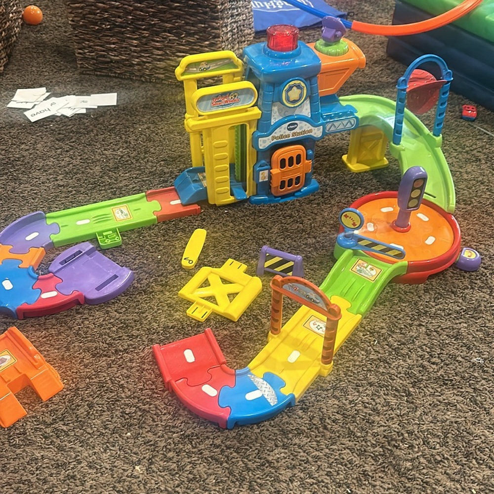 Go Go smart wheels . - Picture 3 of 4
